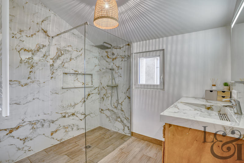 Maison - 111 m² - 3 pièces