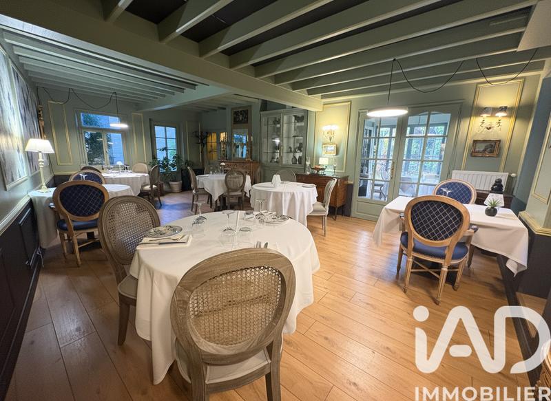 Maison - 533 m² - 10 pièces