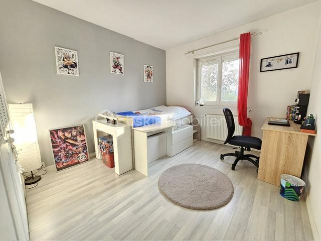 Maison - 145 m² - 6 pièces