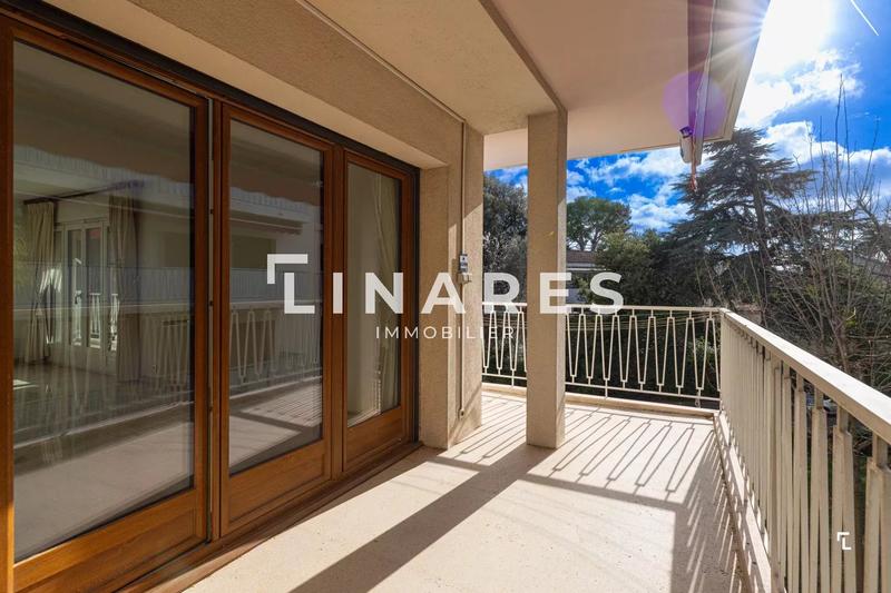 Appartement - 91 m² - 4 pièces