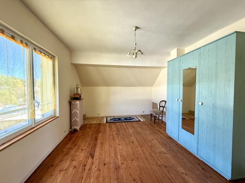 Maison - 158 m² - 6 pièces