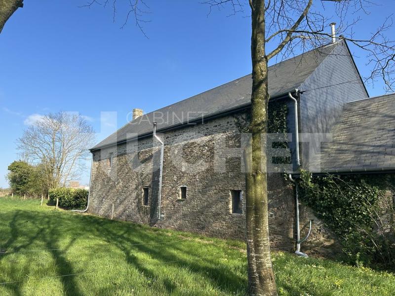 Maison - 170 m² - 8 pièces