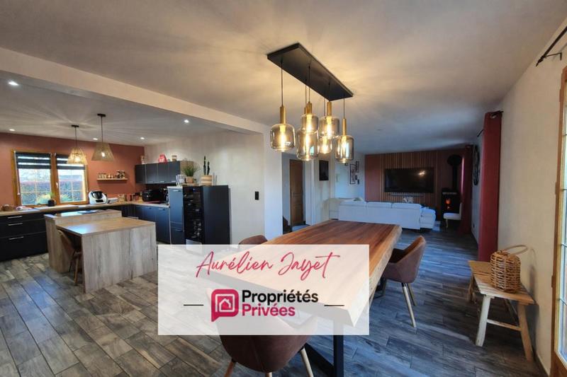 Maison - 145 m² - 6 pièces