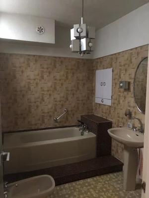 Maison - 220 m² - 12 pièces