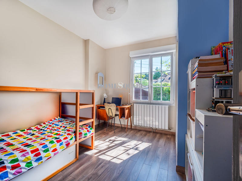 Maison - 142 m² - 6 pièces