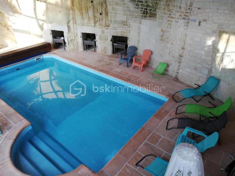 Maison chambre d'hôtes - 283 m² - 8 pièces