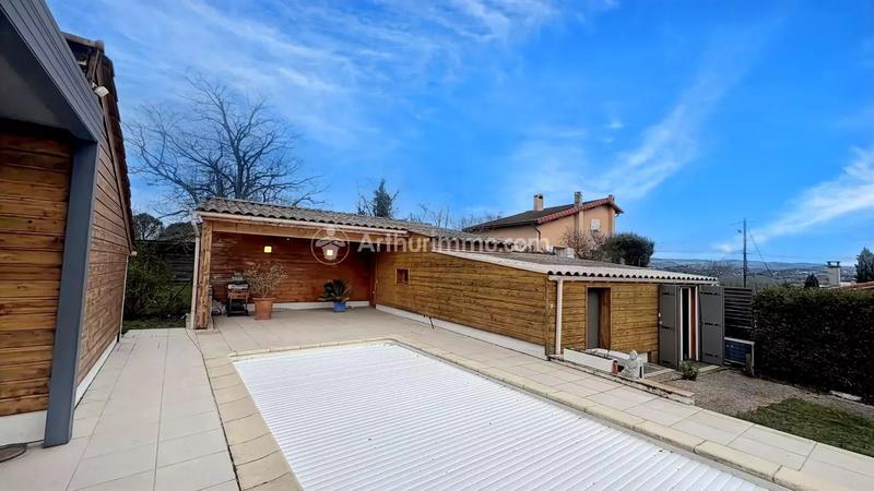 Maison - 84 m² - 4 pièces