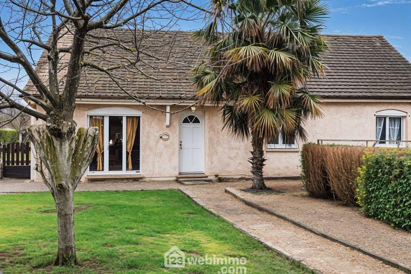 Maison - 120 m² - 5 pièces