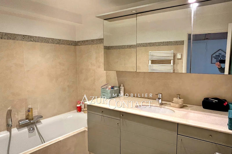 Appartement - 115 m² - 5 pièces