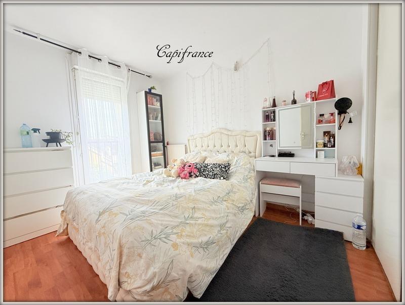 Maison - 106 m² - 6 pièces