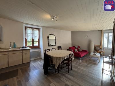 Maison - 63 m² - 4 pièces