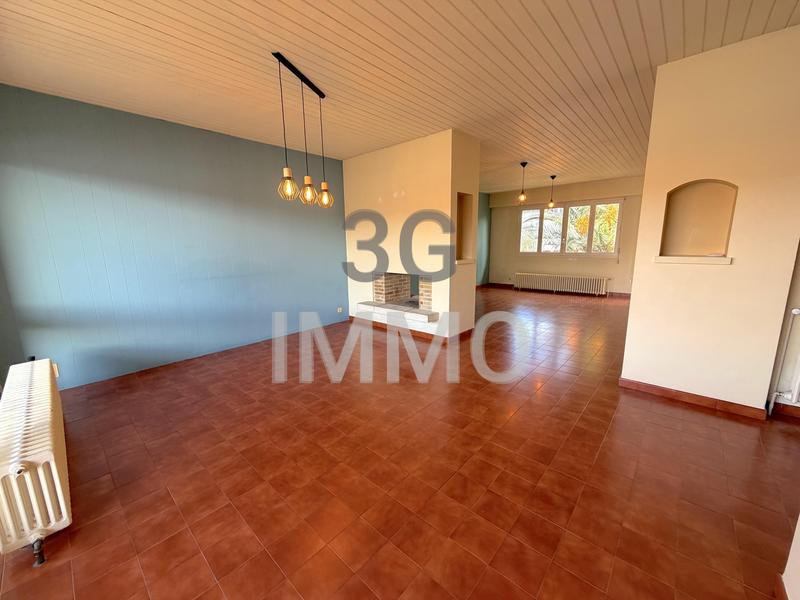 Maison de ville - 223 m² - 9 pièces