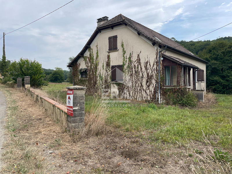 Maison - 210 m² - 8 pièces