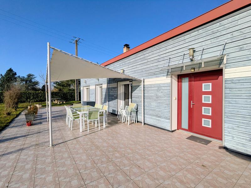 Villa - 200 m² - 7 pièces