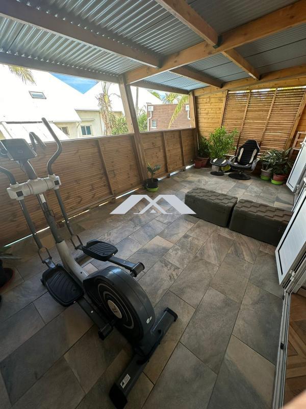 Maison traditionnelle - 92 m² - 7 pièces