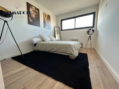 Villa - 100 m² - 4 pièces