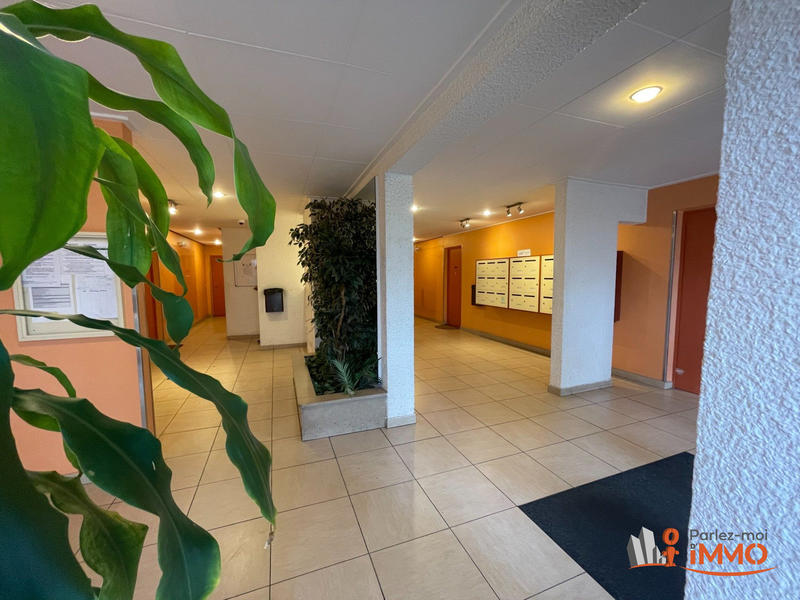 Appartement - 87 m² - 5 pièces