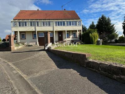 Maison de village - 252 m² - 11 pièces