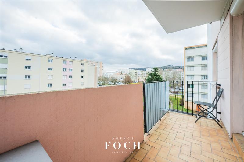 Appartement - 83 m² - 4 pièces