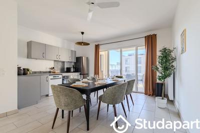 Chambre - 12 m² - 1 pièce