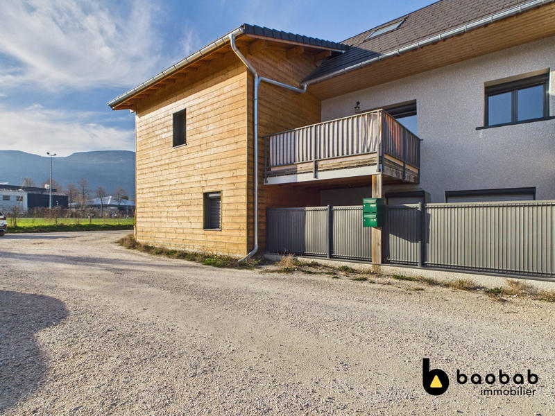 Appartement - 60 m² - 3 pièces