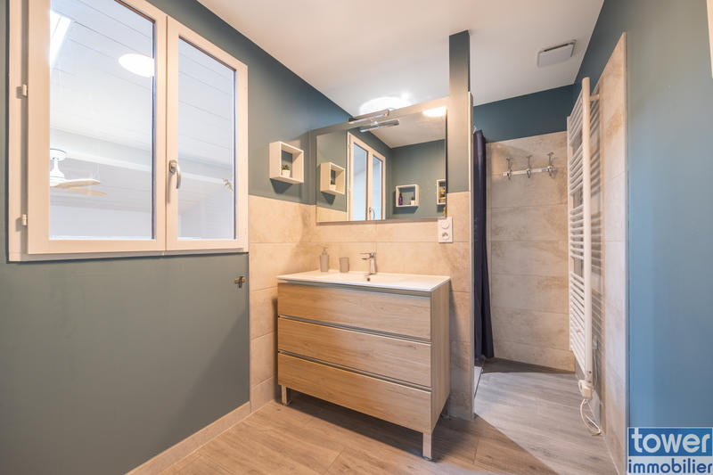 Maison - 188 m² - 5 pièces