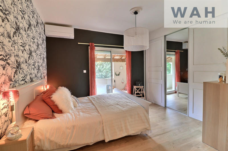 Maison de village - 205 m² - 6 pièces