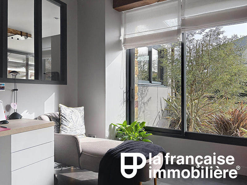 Maison - 231 m² - 6 pièces