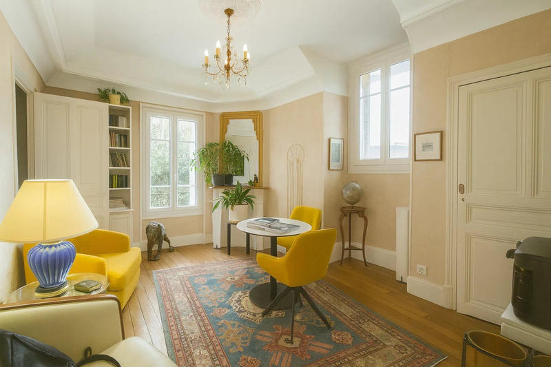 Appartement - 77 m² - 5 pièces