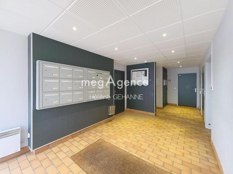 Appartement - 85 m² - 4 pièces