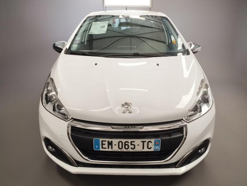 Peugeot 208 1.2 Vti 82 Style 5p