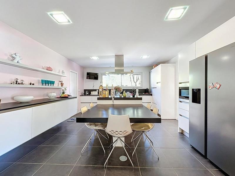 Villa - 227 m² - 7 pièces