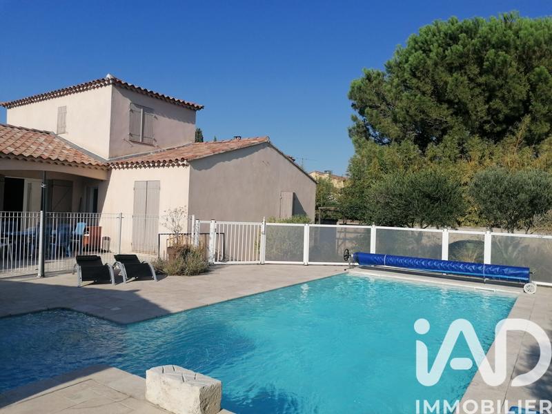 Maison - 121 m² - 5 pièces