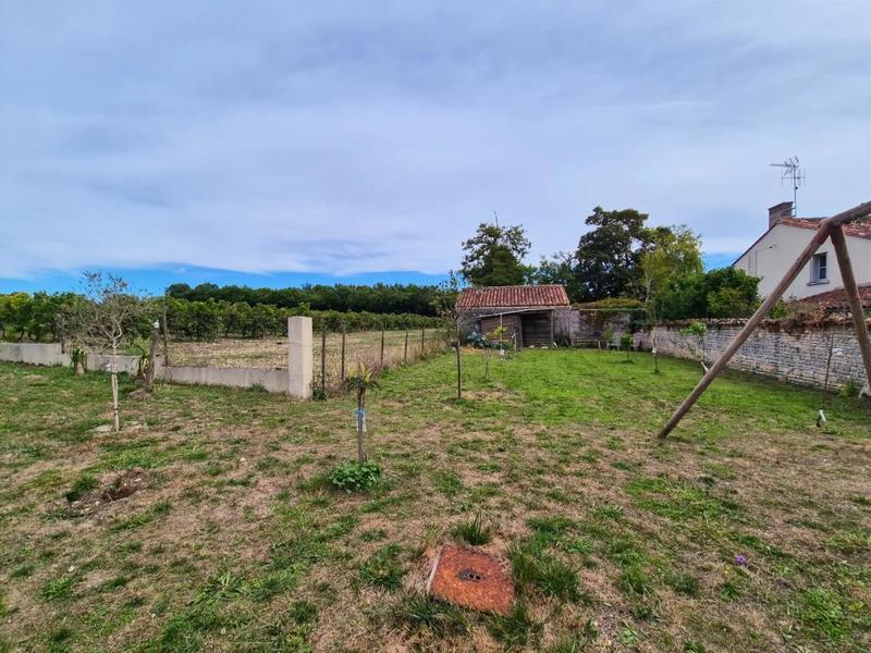 Maison - 230 m² - 6 pièces