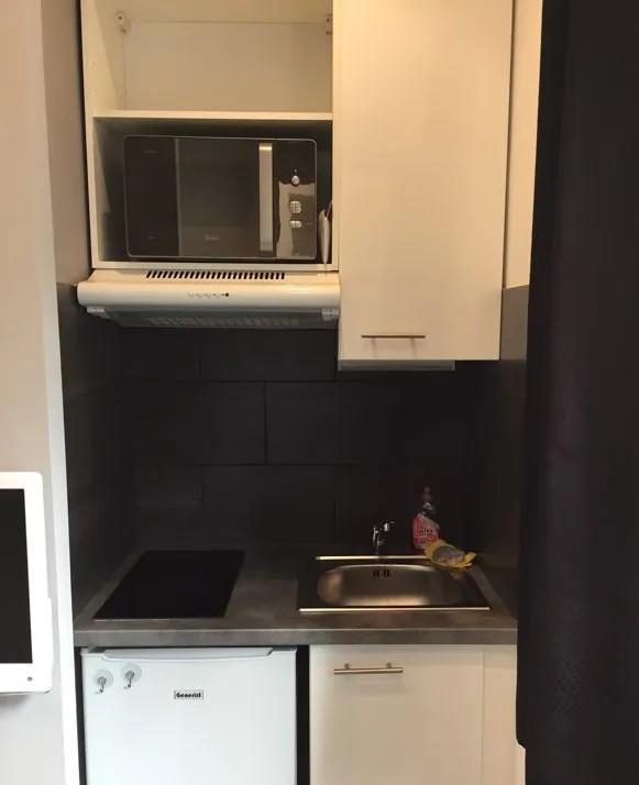 Studio - 10 m² - 1 pièce