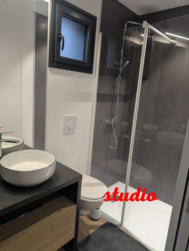 Maison - 83 m² - 6 pièces