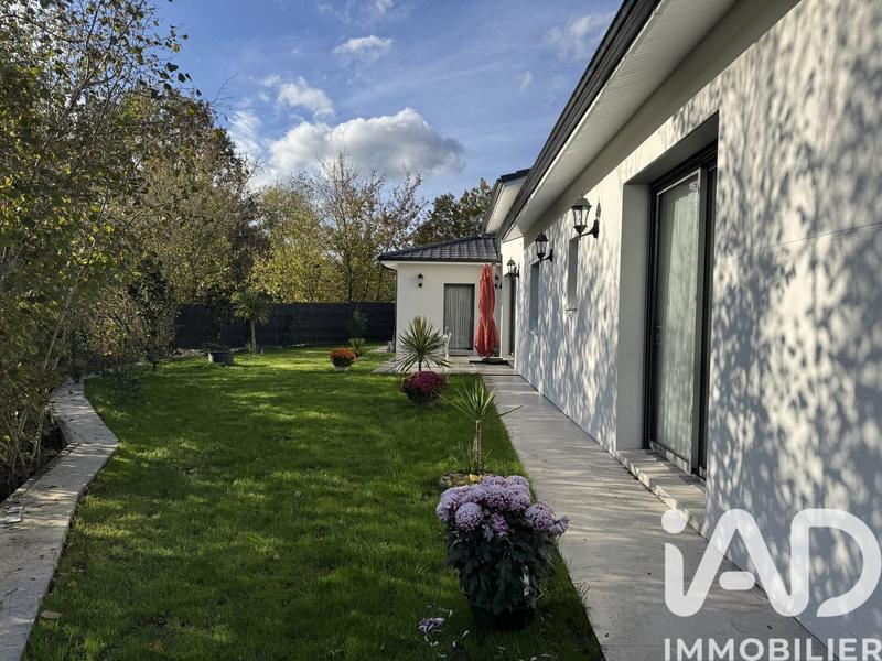 Maison - 187 m² - 7 pièces