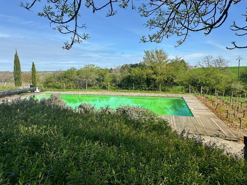 Maison en pierre - 222 m² - 9 pièces