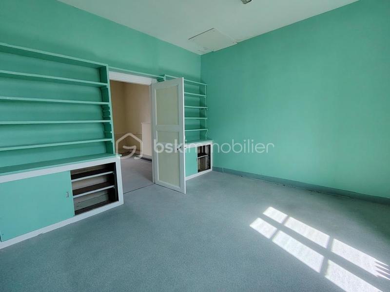 Immeuble - 210 m² - 6 pièces