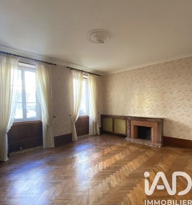 Maison - 170 m² - 7 pièces