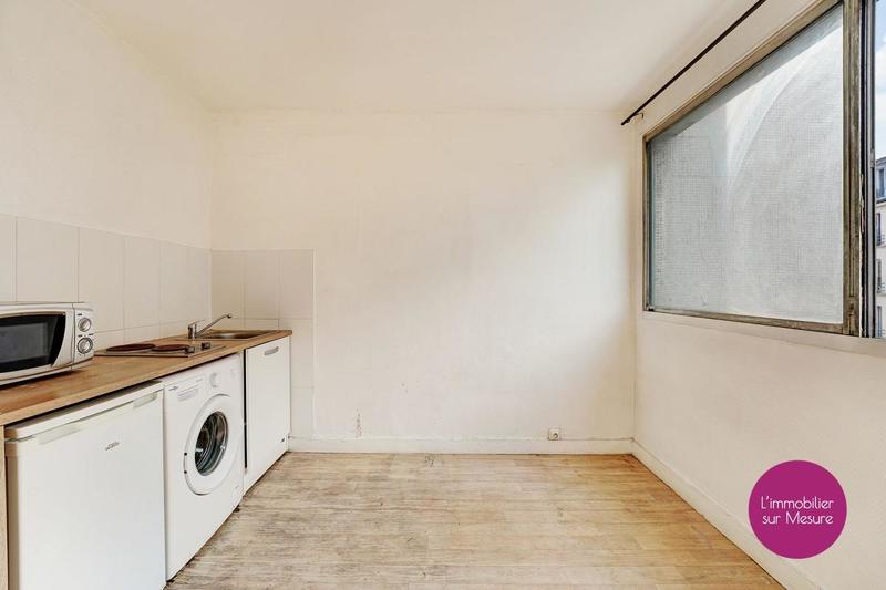 Studio - 14 m² - 1 pièce