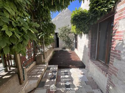 Maison - 89 m² - 5 pièces