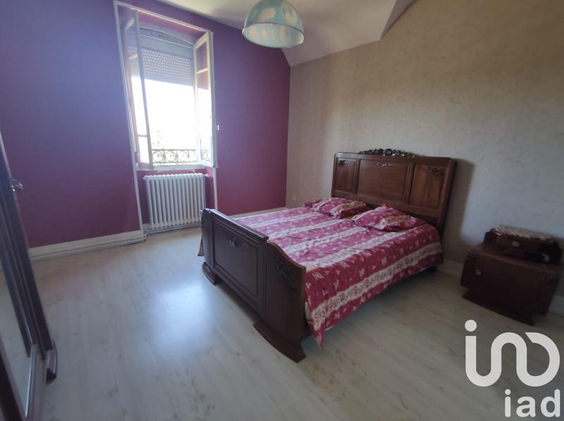 Maison - 180 m² - 8 pièces