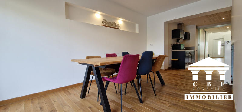 Maison contemporaine - 163 m² - 7 pièces