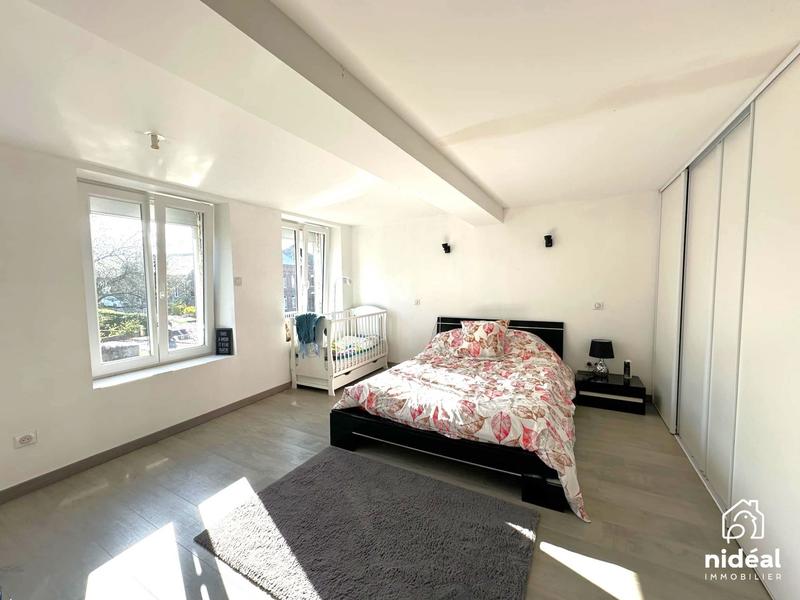 Maison - 148 m² - 6 pièces