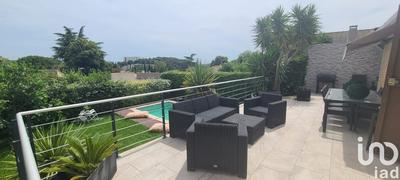 Maison - 95 m² - 5 pièces