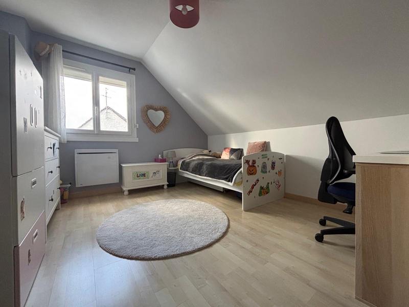 Maison - 96 m² - 5 pièces