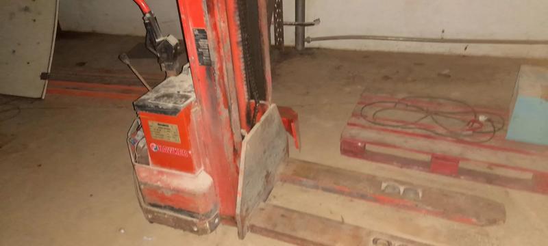 Immeuble - 4 076 m² - 10 pièces