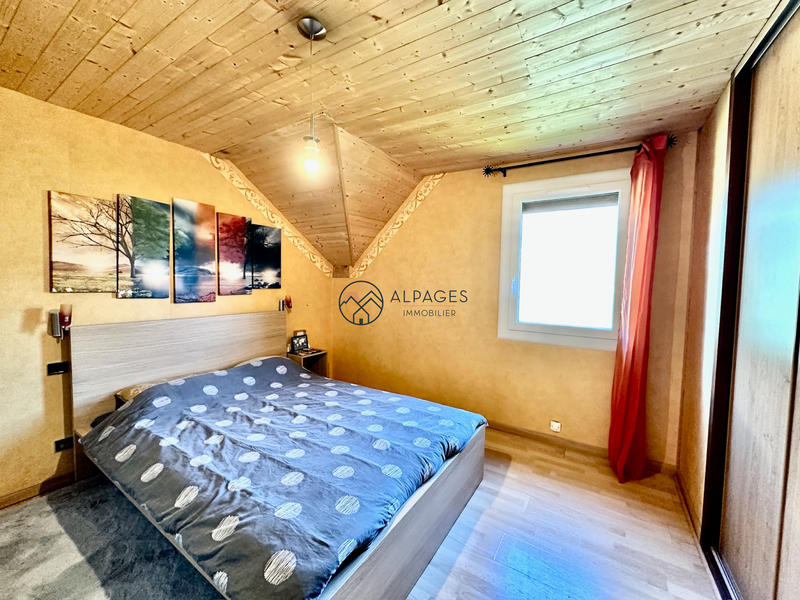 Châlet - 143 m² - 6 pièces