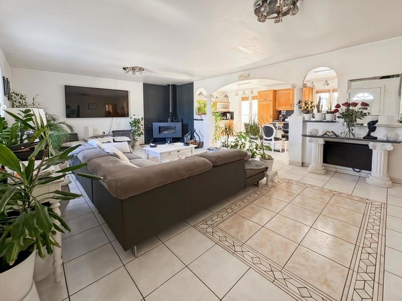 Villa - 210 m² - 7 pièces